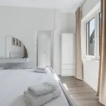 Отель Meta 2*