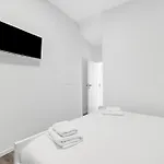 Meta 2* Кёльн