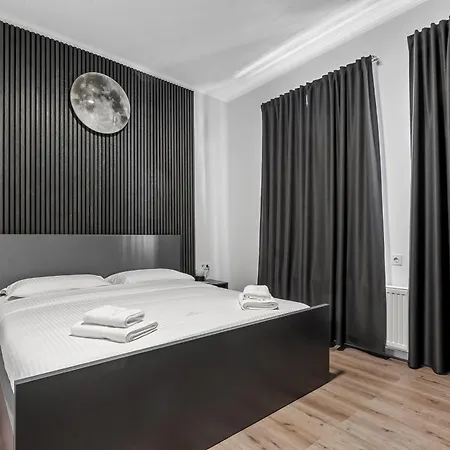 Meta Hotel 2*